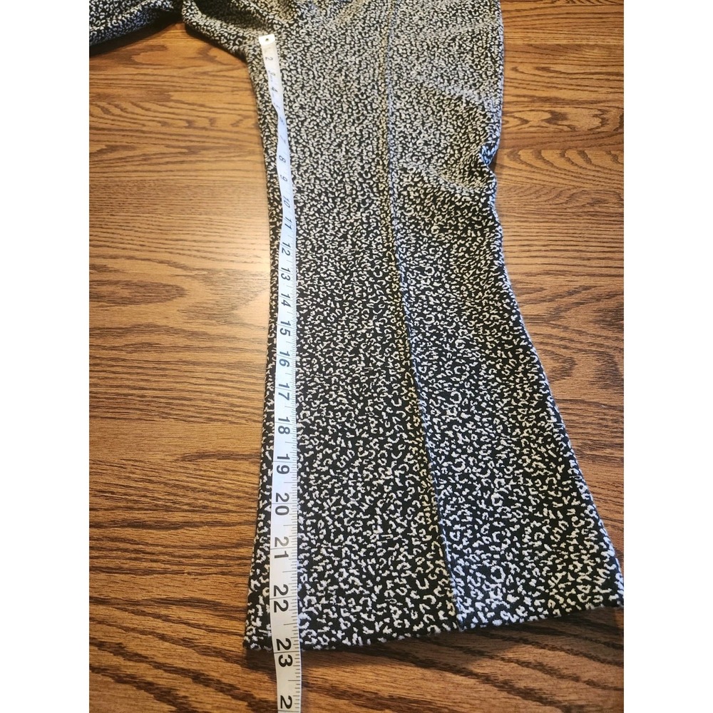 Anthropologie Essential Crop Flare Pants Womens Pull On Size Small Black & White - Picture 7 of 10